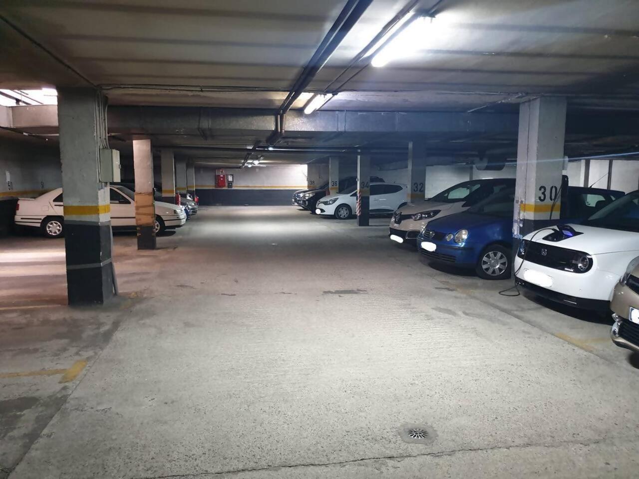 Piso Con Garaje Junto A Ifema Apartamento *